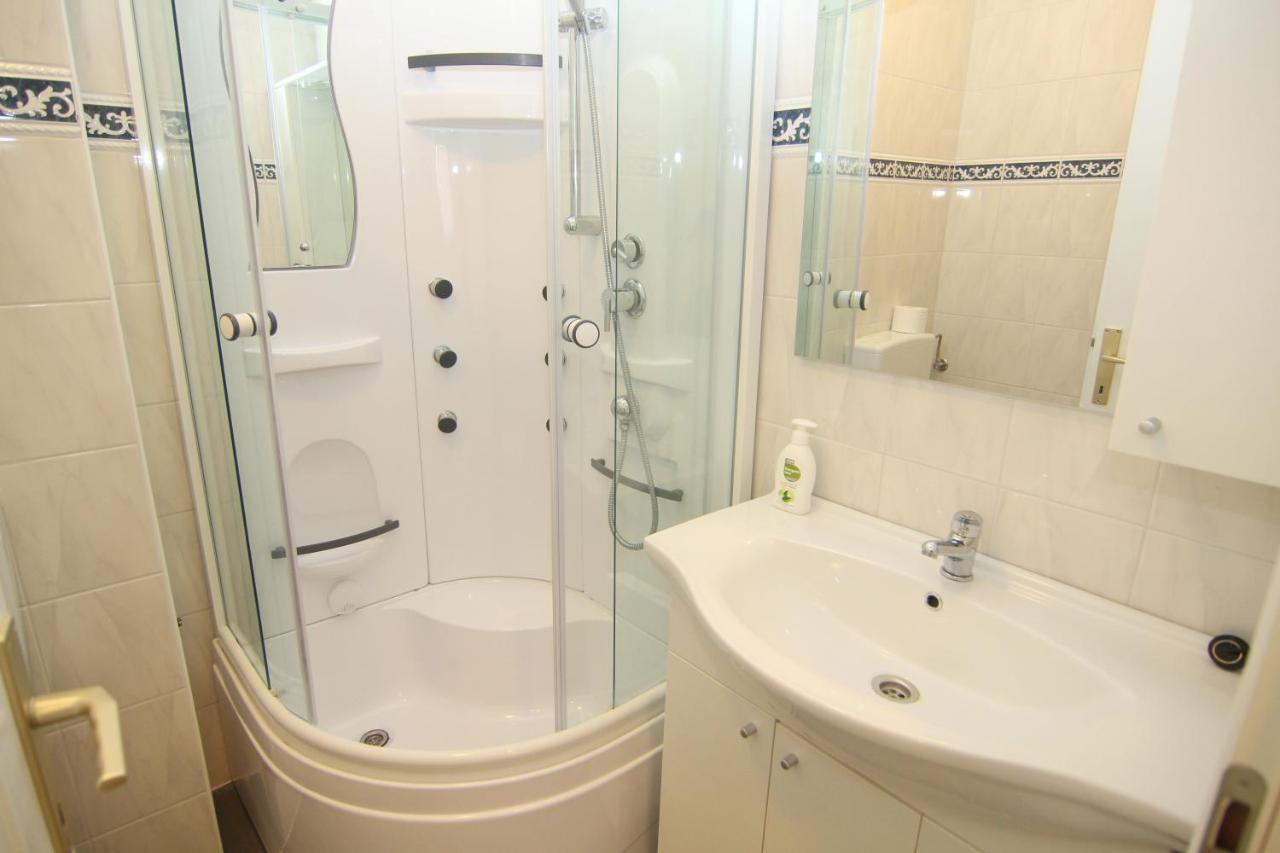 Apartments Ljubic Pag Town Zewnętrze zdjęcie