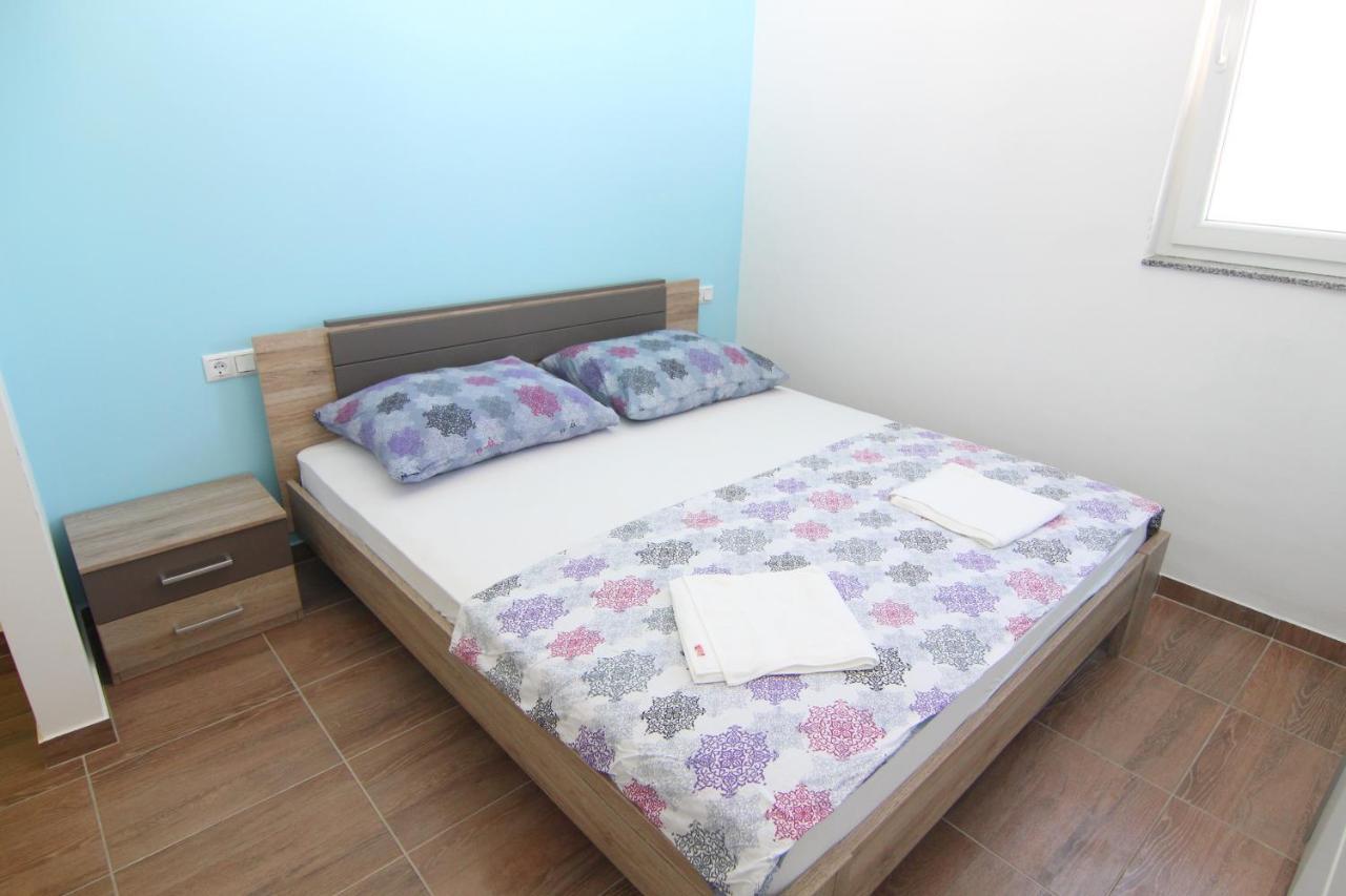 Apartments Ljubic Pag Town Zewnętrze zdjęcie
