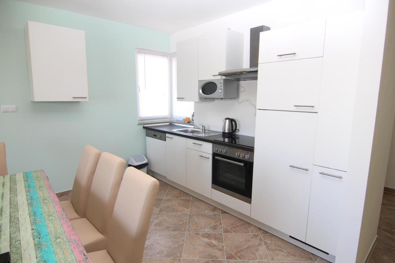 Apartments Ljubic Pag Town Zewnętrze zdjęcie