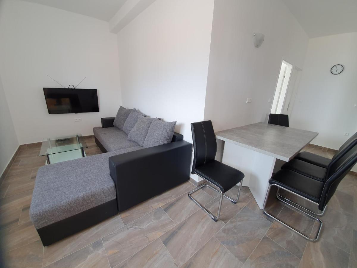 Apartments Ljubic Pag Town Zewnętrze zdjęcie